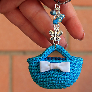 Keyring Crochet Mini Purse Pattern Free Video - Crochet News