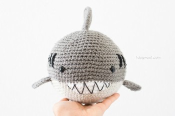 Shark Amigurumi Free Pattern