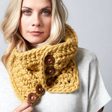 Button Up Crochet Cowl Pattern by Yarnspirations