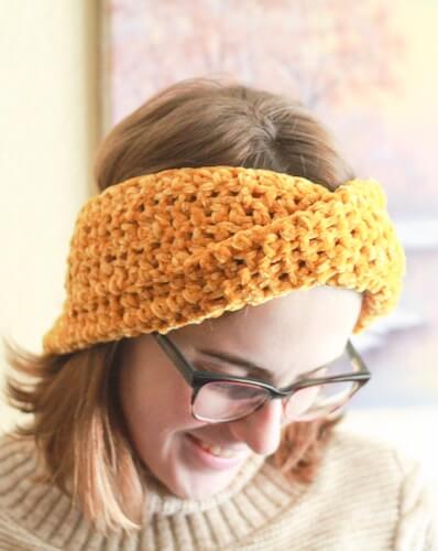 Velvet Head Wrap Crochet Pattern by E'Claire Makery