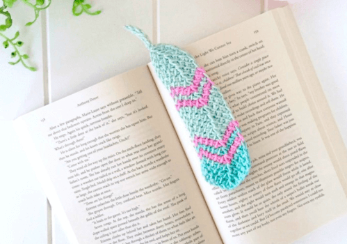 Free Crochet Feather Bookmark Pattern
