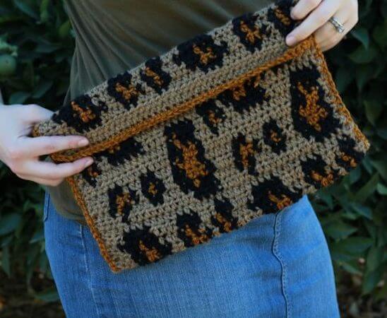 Crochet Leopard Clutch Pattern by E'Claire Makery