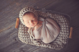newborn puff stitch bonnet