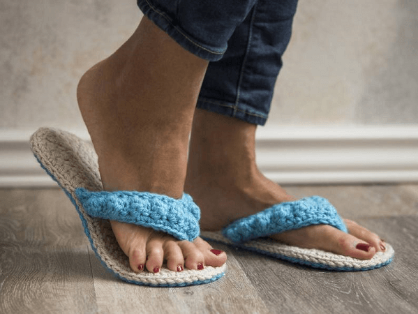 EASY Crochet Sandals Using Flip Flop Soles - YouTube