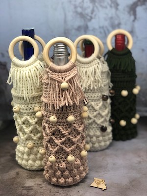 Crochet Boho Wine Tote Pattern by TL Dot Crochet