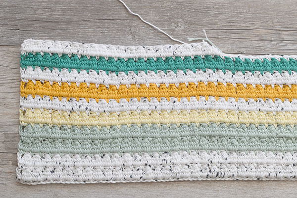 Cluster Stitch Tutorial Rug in Different Colors
