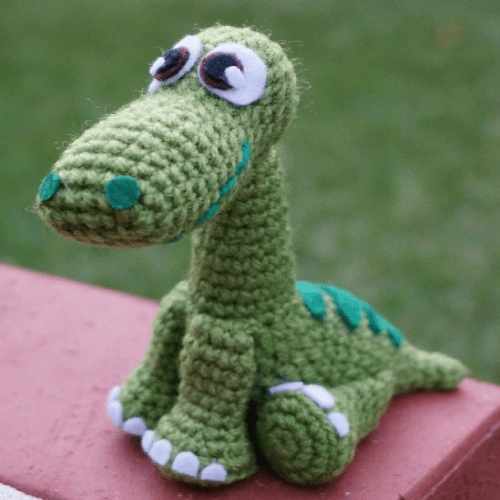 Arlo, The Apatosaurus Dinosaur Crochet Pattern by Rach Chua