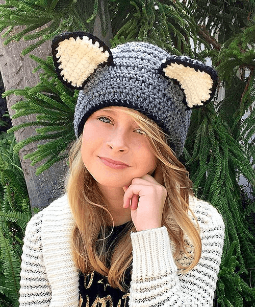 Cat Ears Head Warmer Crochet Pattern by Ava Girl Patterns