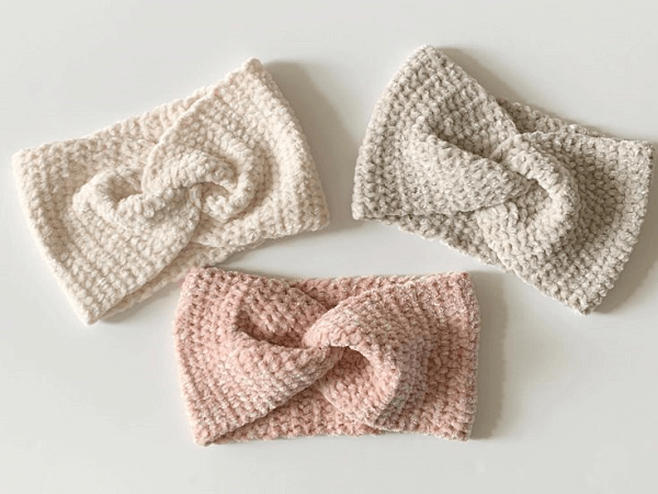 Crochet Velvet Twist Headband Pattern by Daisy Farm Crafts