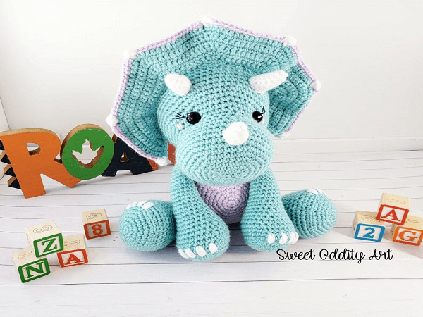 Triceratops Dinosaur Crochet Pattern by Sweet Oddity Art