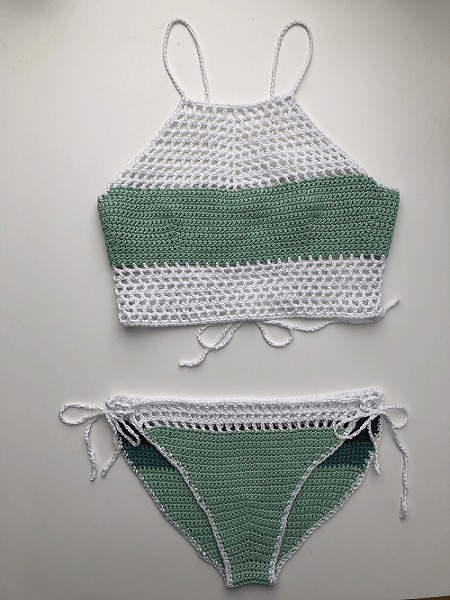 Crochet Sunshine Bikini Pattern by Lavina Cocchio