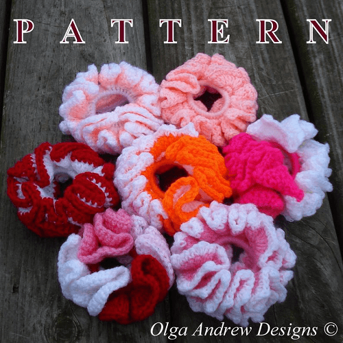 Scrunchie Crochet Pattern by Olga Andrew Designs