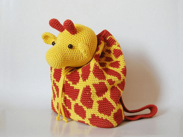 Crochet Giraffe Bag Pack Pattern by Chabe Patterns