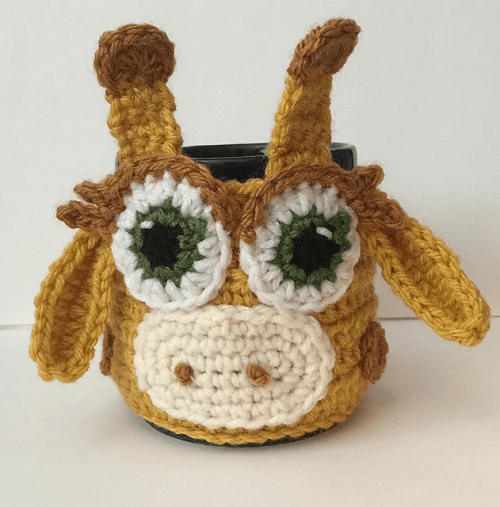 Crochet Giraffe Coffee Cup Cozy Pattern by Katerina Cohee