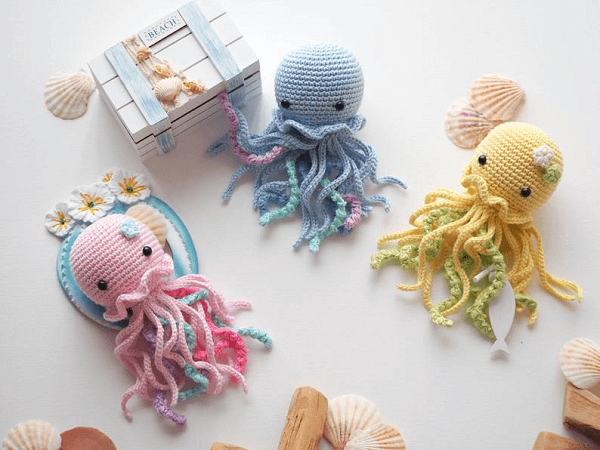 Crochet Jellyfish Pattern by R Nata