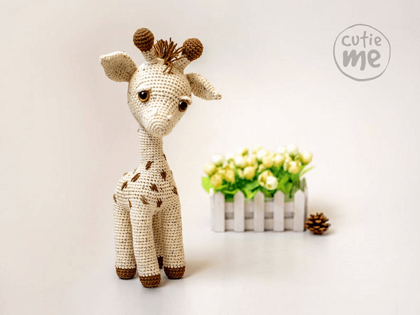 Amigurumi Giraffe Crochet Pattern by Cutie Me Store