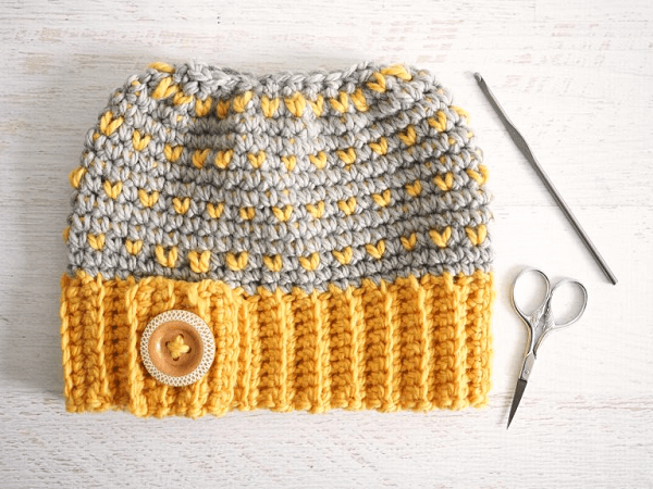 Retro Messy Bun Hat Crochet Pattern by Stitch 11