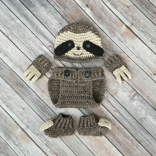 Baby Sloth Outfit Crochet Pattern by Baby Baum Boutique