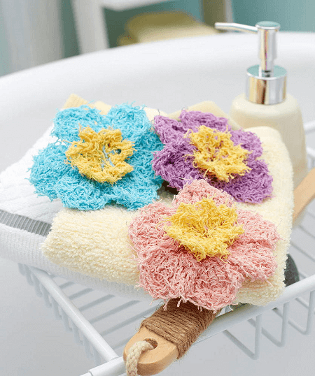 Crochet Flower Scrubbies Pattern by Carolyn Calderon