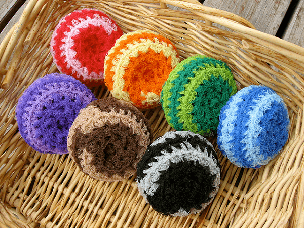 Crochet Nylon Net Scrubbies Pattern by Melanie Larsen