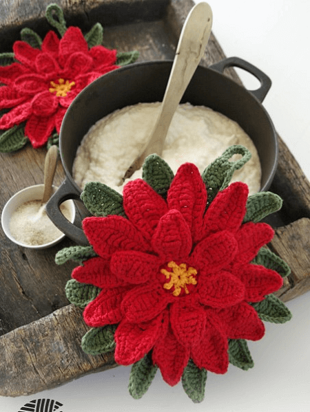 Crochet Poinsettia Pot Holder Pattern by Drops Design