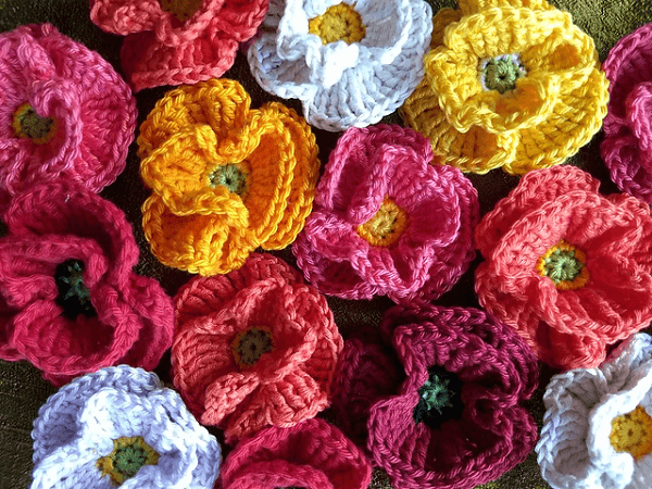 Crochet Poppy Free Pattern by Vera Matrebo