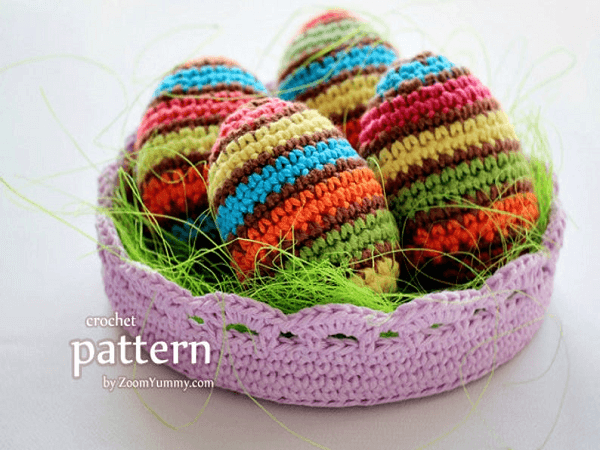 Crochet Striped Easter Eggs Pattern by Zoom Yummy