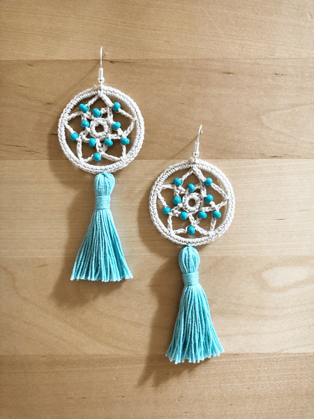 Dream Catcher Earrings Crochet Pattern by Chalia's Craft