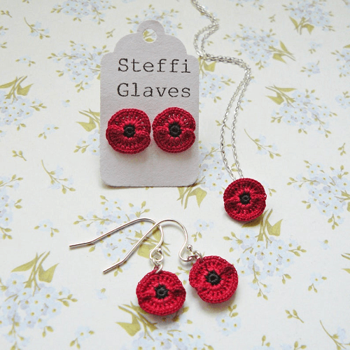 Micro Crochet Pattern For Poppies by Steffi Glaves