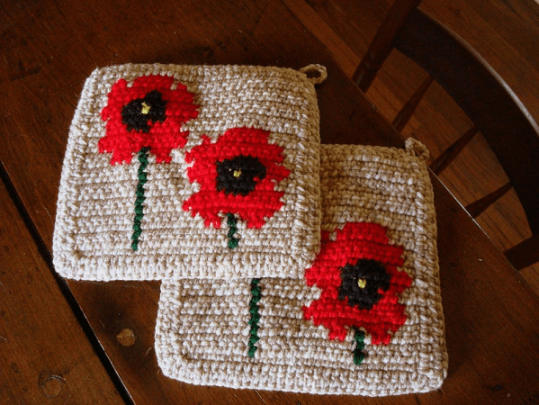 Poppies Pot Holder Crochet Pattern by Hoooker