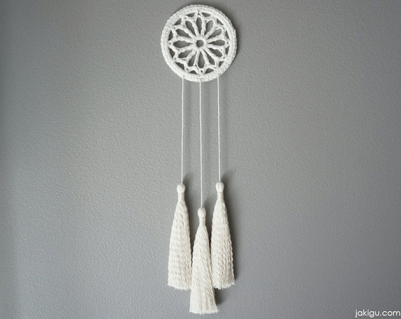 Small Crochet Dream Catcher Pattern by Ja Ki Gu