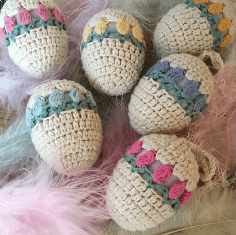 Tulip Easter Egg Crochet Pattern by Ekte Lykke
