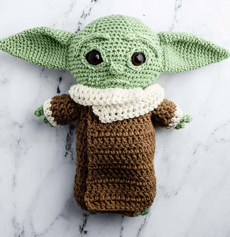 Baby Yoda Crochet Pattern by Sarah Maker