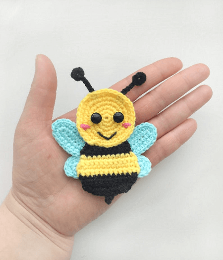 Bee Applique Crochet Pattern by Fancy Infancy Crochet