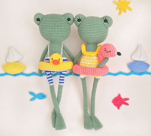 Betty And Bob Frogs Amigurumi Pattern by Amigurumi By Guli