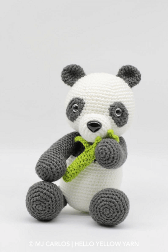 Boo, The Panda Amigurumi Pattern by Hello Yellow Yarn