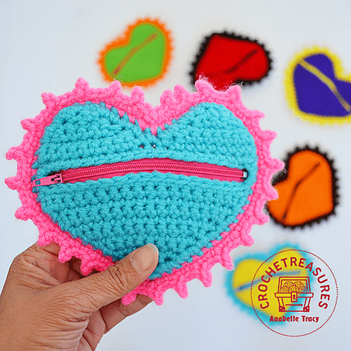 Crochet Heart Bag 🌸💖✨, Gallery posted by krystaleverdeen