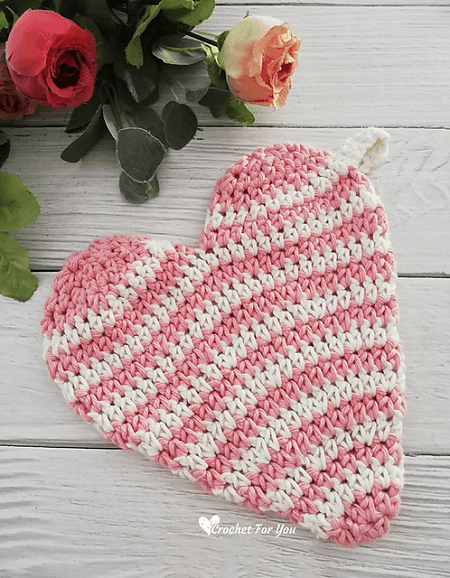 Crochet Heart Potholder Pattern by Crochet For You