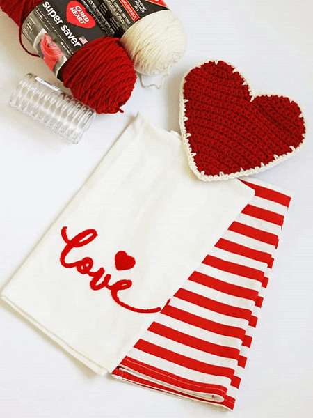 Crochet Heart Towel Topper Pattern by Nana's Crafty Home