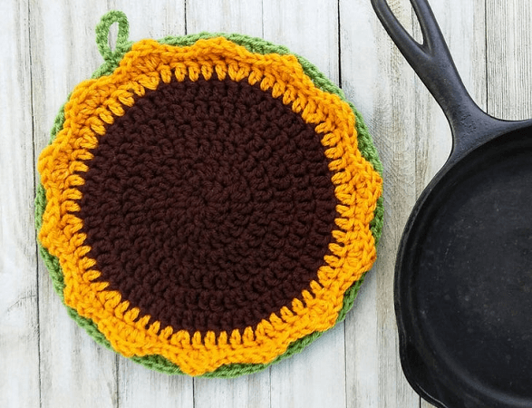 Crochet Sunflower Potholder Pattern by Torreya Treasures