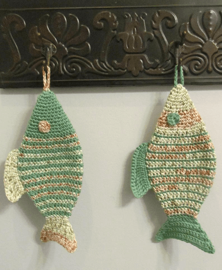 Fish Pot Holder Crochet Pattern by Suzi's Crochet Cafe