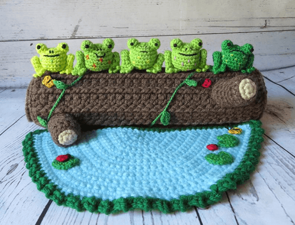 Five Green And Speckled Frogs Crochet Pattern by On A Whim By Lynn