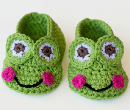 Frog Baby Booties Crochet Pattern by Hopeful Honey