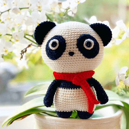Momo, The Panda Bear Amigurumi Crochet Pattern by DIY Fluffies