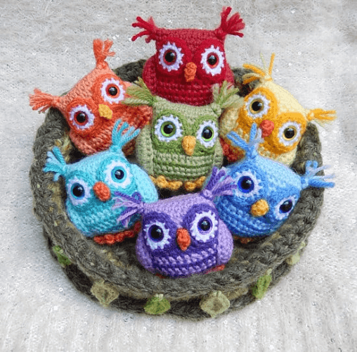 Nesting Baby Owls Crochet Pattern by Moji Moji Design