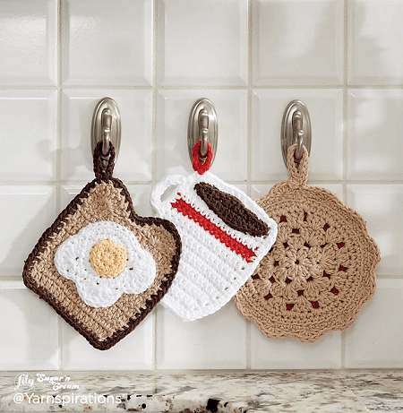 Pot Holder Diner Trio Crochet Pattern by Yarnspirations