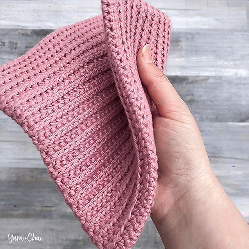 Ribbed Potholder Crochet Pattern by Yarn And Chai