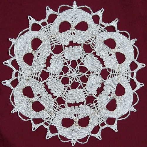 Skull Doily Crochet Pattern by Lekden