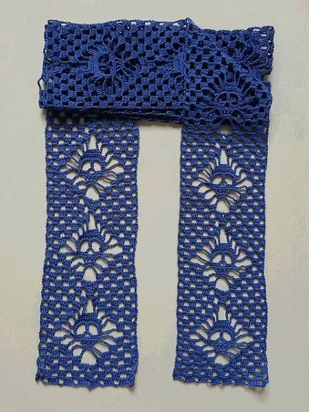 Skull Scarf Crochet Pattern by Karin Kaufmann