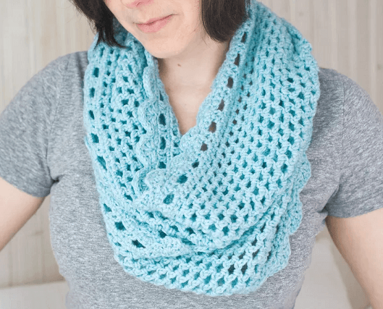 Crochet Infinity Scarf Free Pattern by The Spruce Crafts